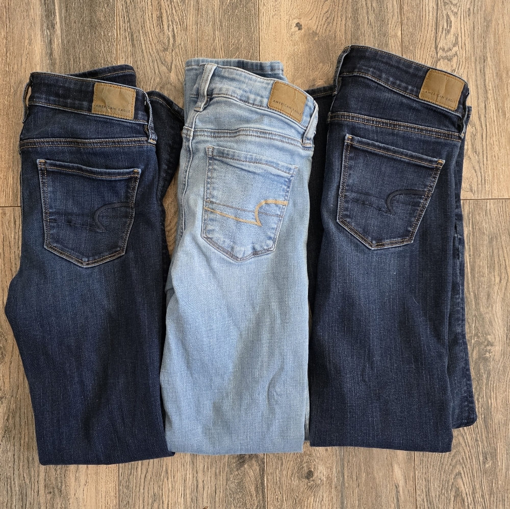 American Eagle Skinny Jeans (Womens)